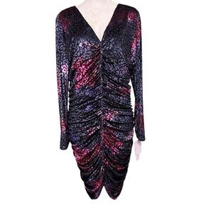 Ruched V-Neck Long Sleeve Velvet Dress in Black and Pink